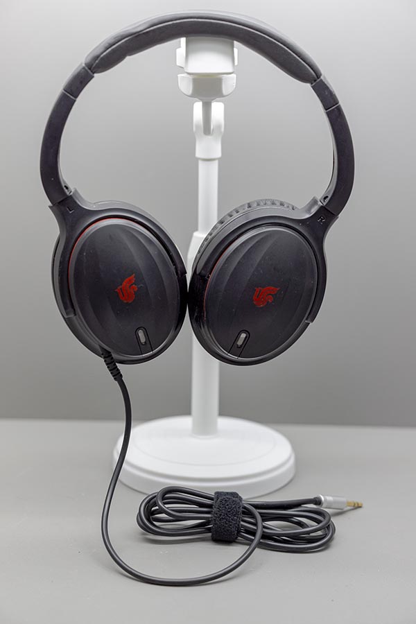 https://www.wellypaudio.com/custom-aviation-headphones/