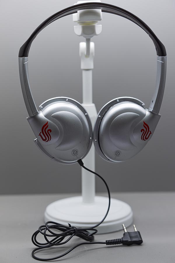 https://www.wellypaudio.com/custom-aviation-headphones/