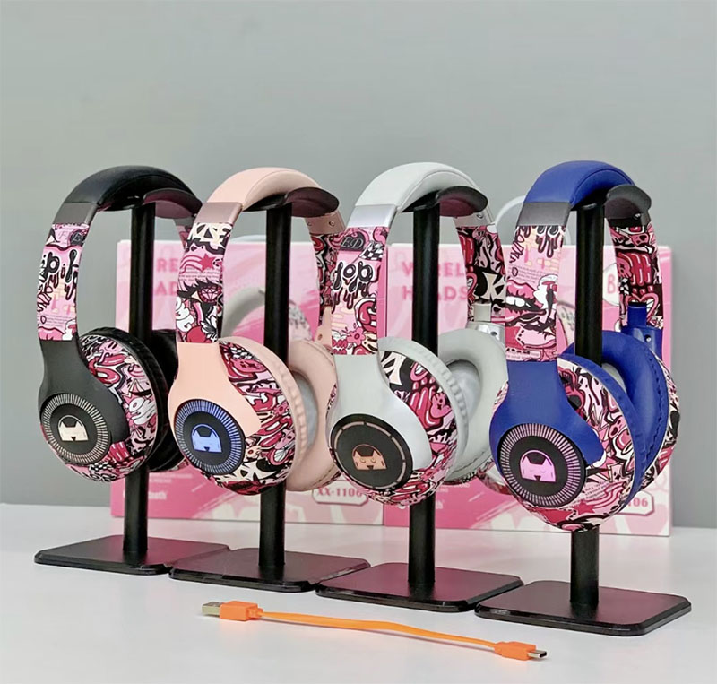 https://www.wellypaudio.com/custom-painted-headphones/